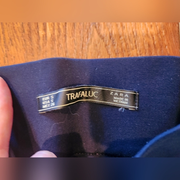 Zara Trafalac Side Zipper Pants in Navy Size Small |  Like New - Picture 5 of 7